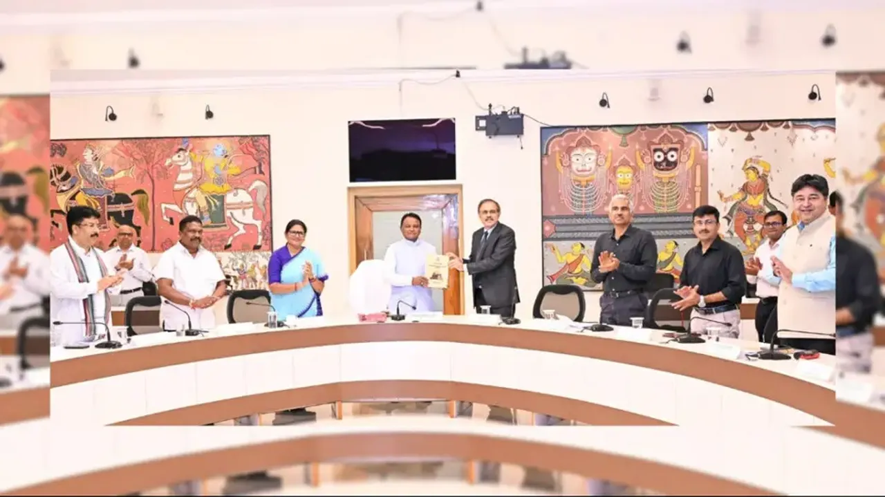 Sixth State Finance Commission submits interim report to Odisha Chief Minister in Bhubaneswar