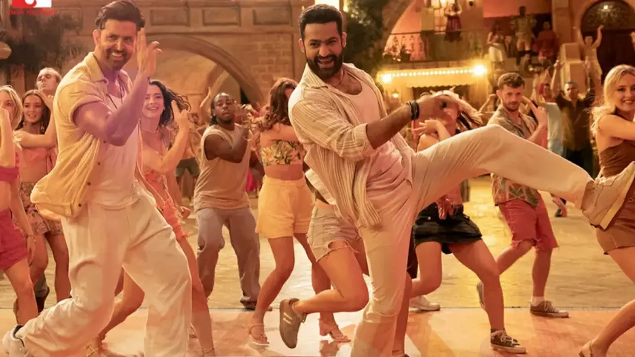 Hrithik Roshan unfollowed Jr NTR after War 2's 'failure'? Here's the truth