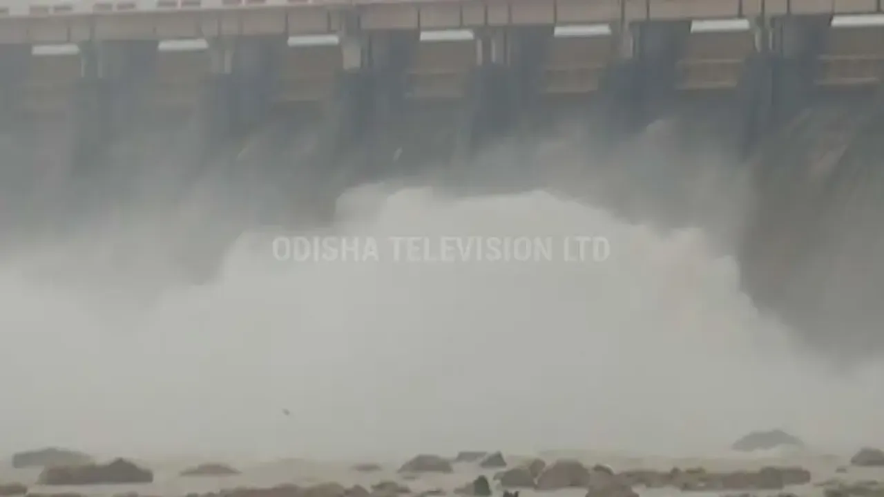 Odisha’s Hirakud dam opens 4 sluice gates to release excess water amid heavy rainfall 