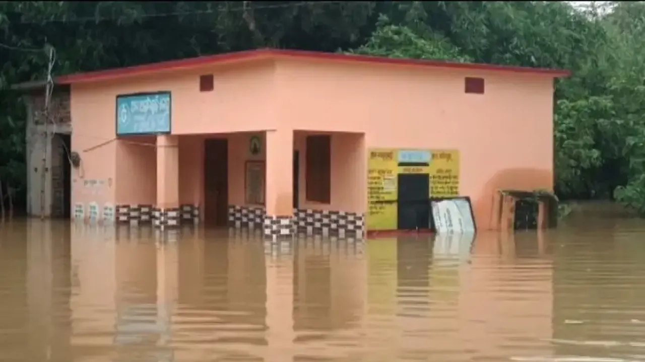 Rising Baitarani waters force school, anganwadi shutdown in Bhadrak