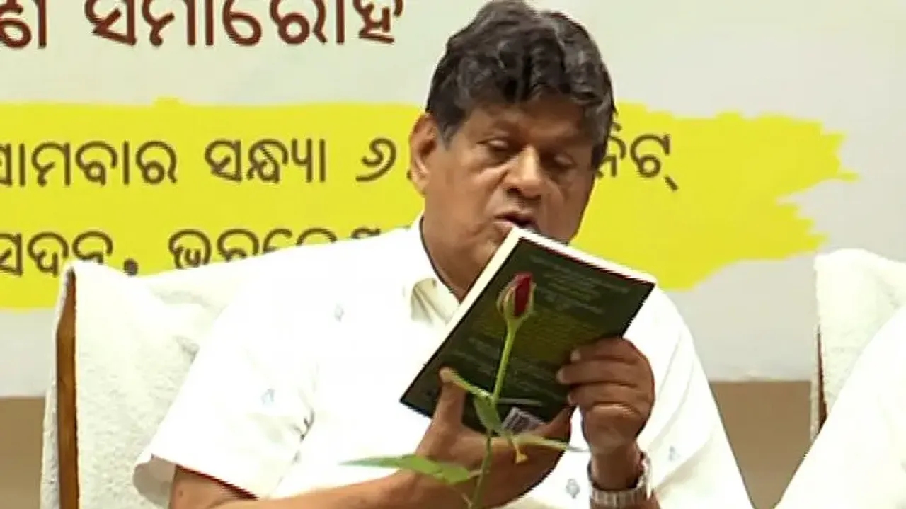 Naveen Patnaik handed over power & control to Pandian: Soumya Ranjan Patnaik
