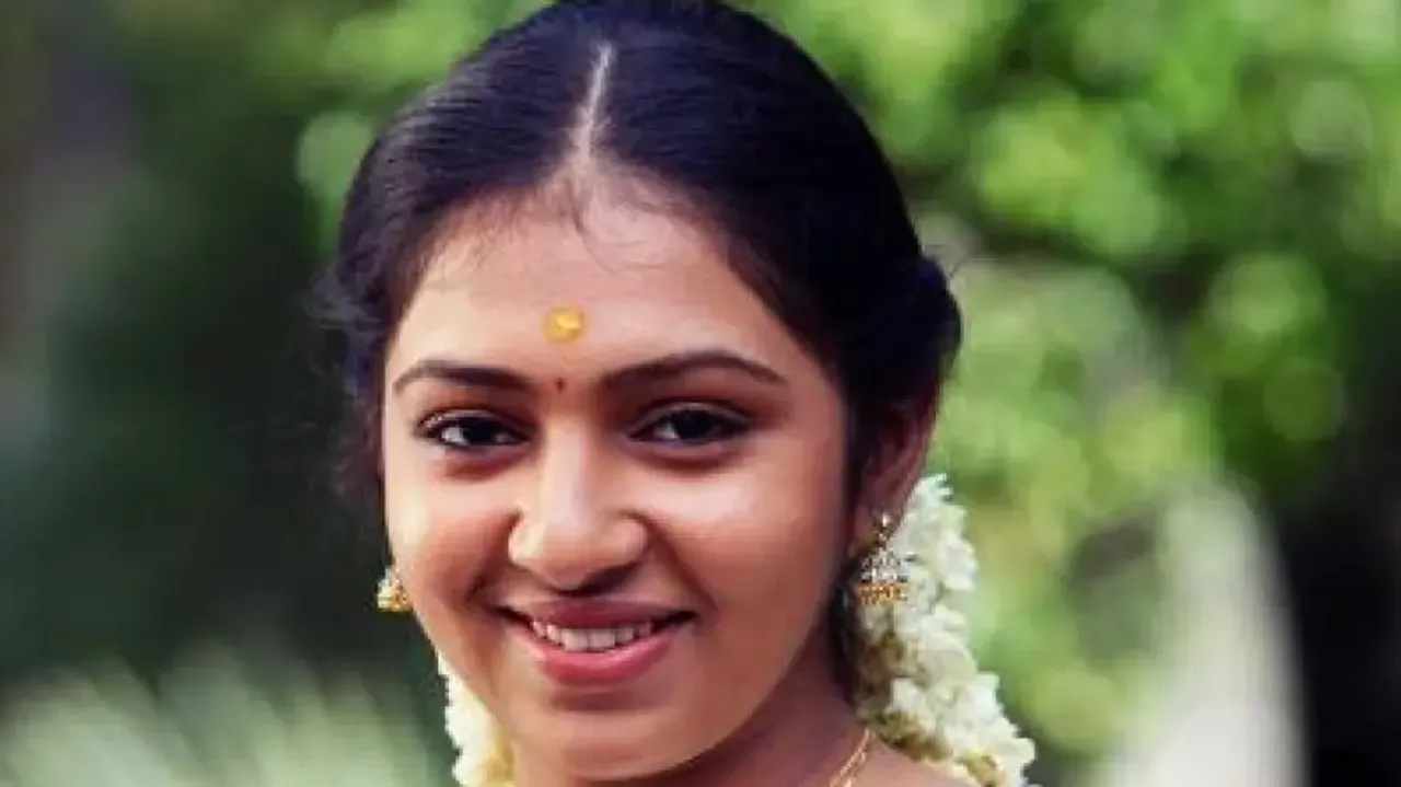 Popular Malayalam actress booked for kidnapping & assaulting IT professional