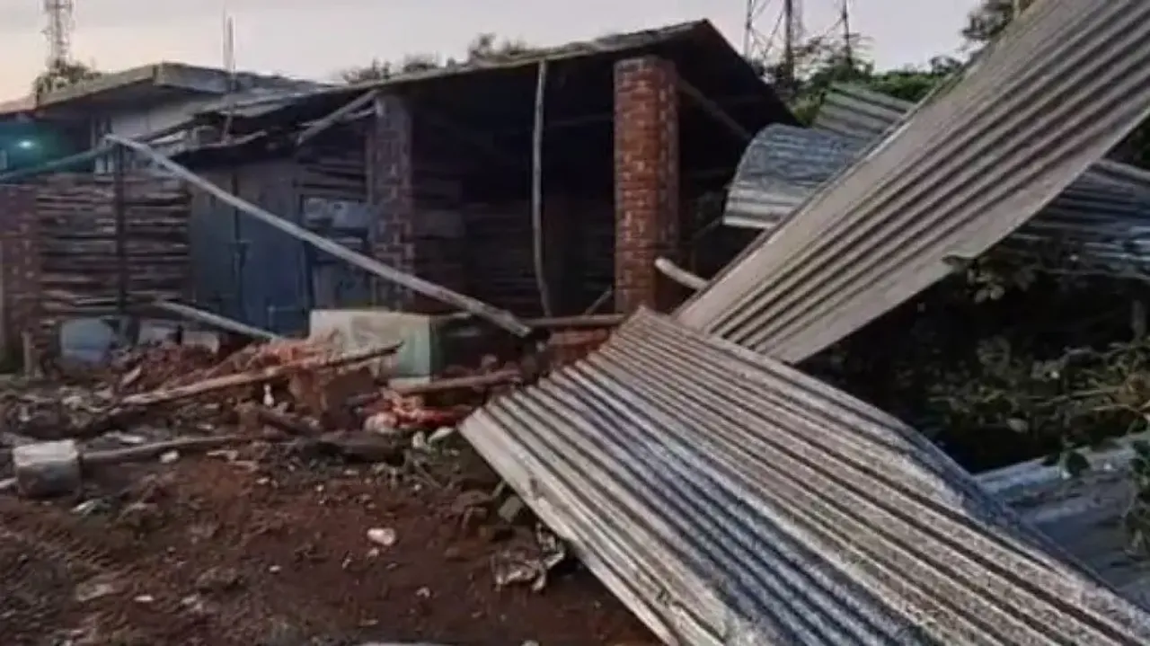‘Drunk driver’ runs over man, crashes truck into houses in Odisha’s Ganjam