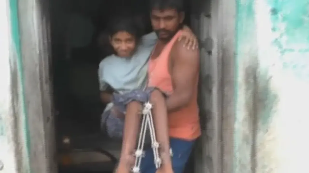 Sans Ayushman card, Odisha girl struggles with pain and poverty; parents seek help