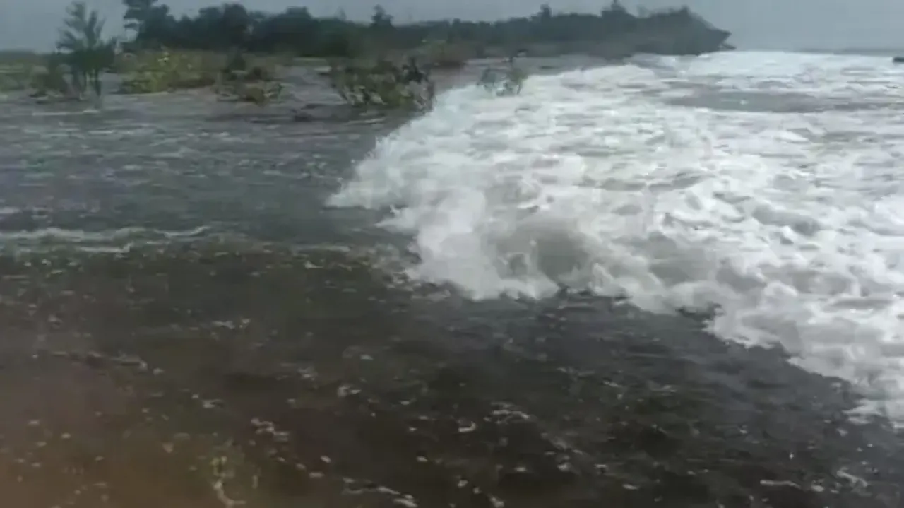 ‘Living in fear since 1999’: Locals share concerns as Jagatsinghpur coast continues to erode‘Living 