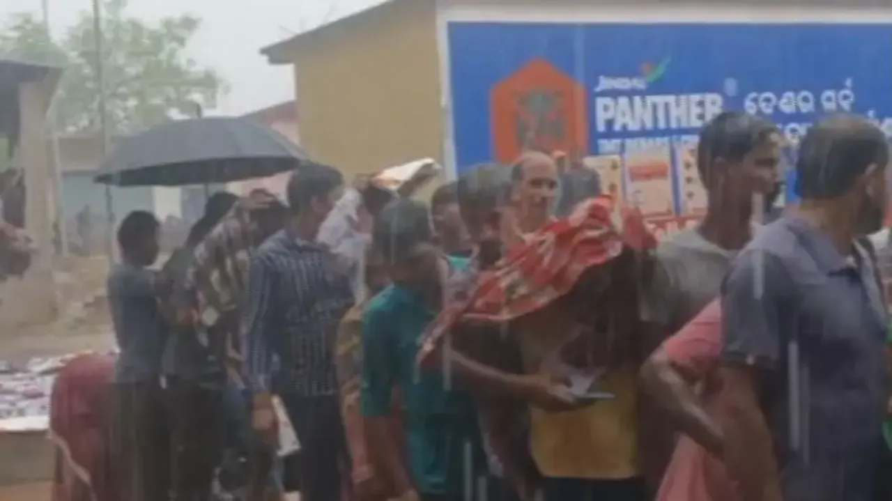 Aadhaar cards damaged as farmers forced to queue in rain for fertiliser