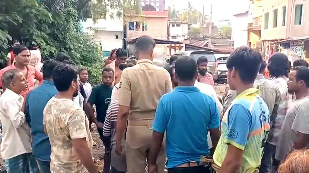 Odisha horror: Woman left battling for life after husband slits her throat with knife