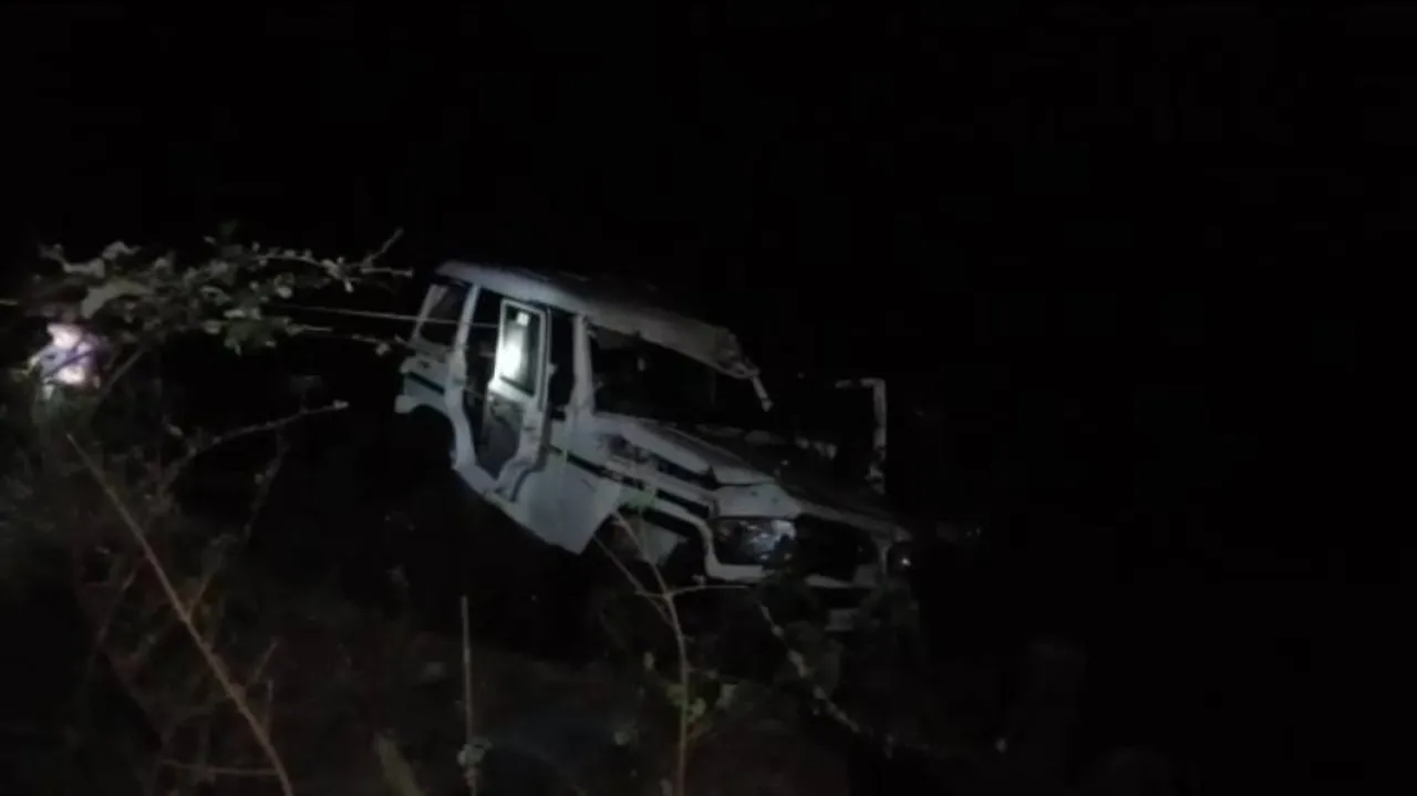 Two killed, 19 injured in separate road accidents in Odisha