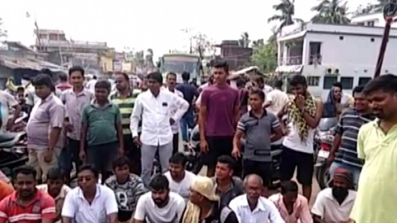 Cyclone Fani-affected people hit streets over lack of power supply