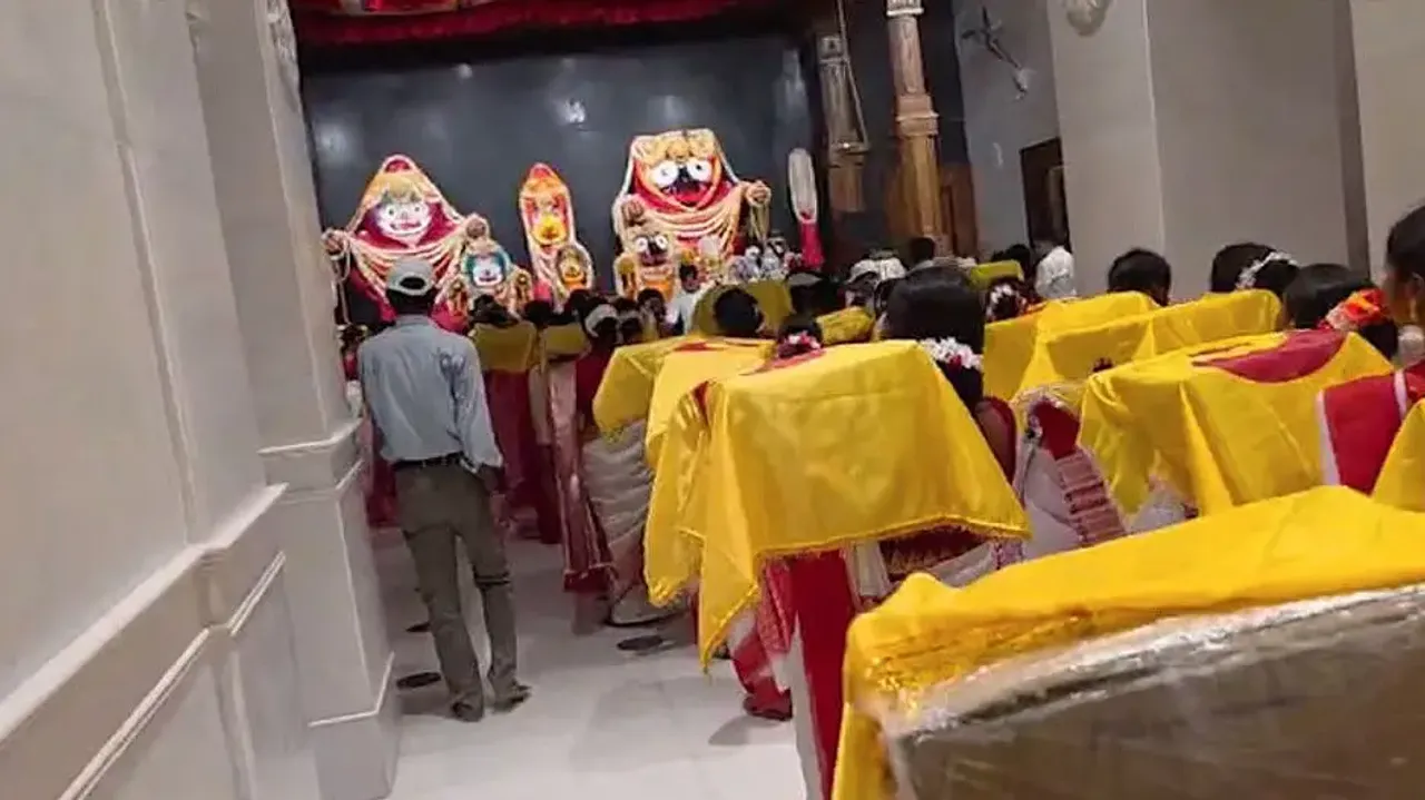 Mamata Banerjee’s ‘Mahaprasad’ move triggers row