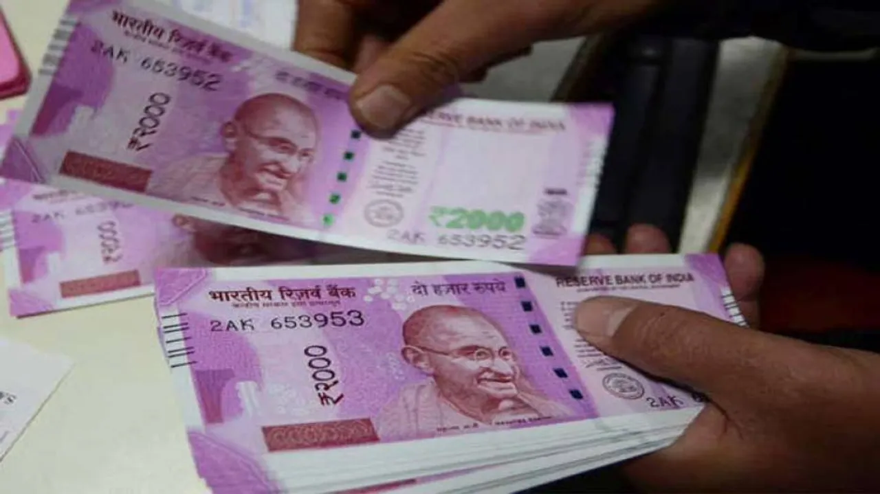 Good News: Govt Employees To Get 3 % Hike In Dearness Allowance; Click For Details