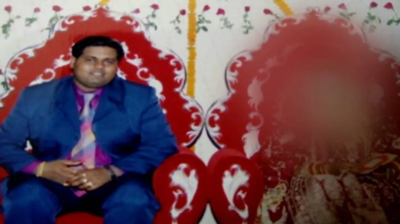 Odia techie returning from London nabbed for harassing wife