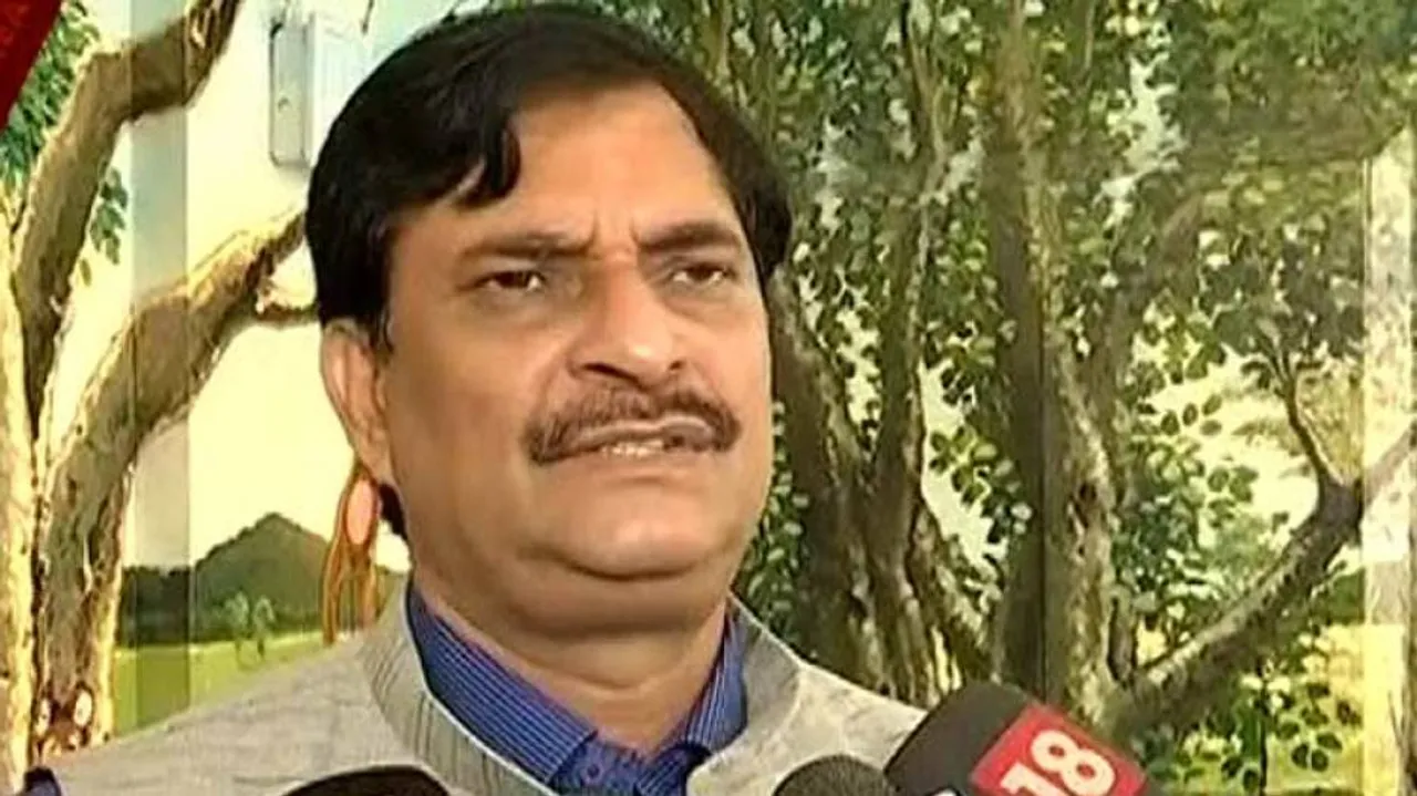 Minister Orders Probe Into Delay In Distribution Of Textbooks To Class 10 SC/ST Students