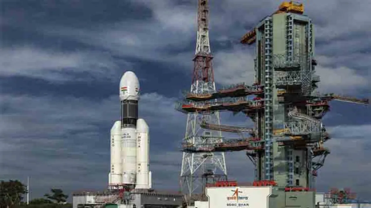 India's heaviest rocket lifts off with communication satellite GSAT-29
