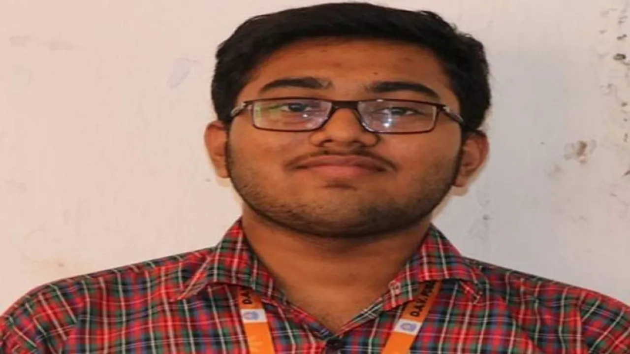 JEE Main 2020 Result: Saurabh Soumyakant Das Top Scorer From Odisha