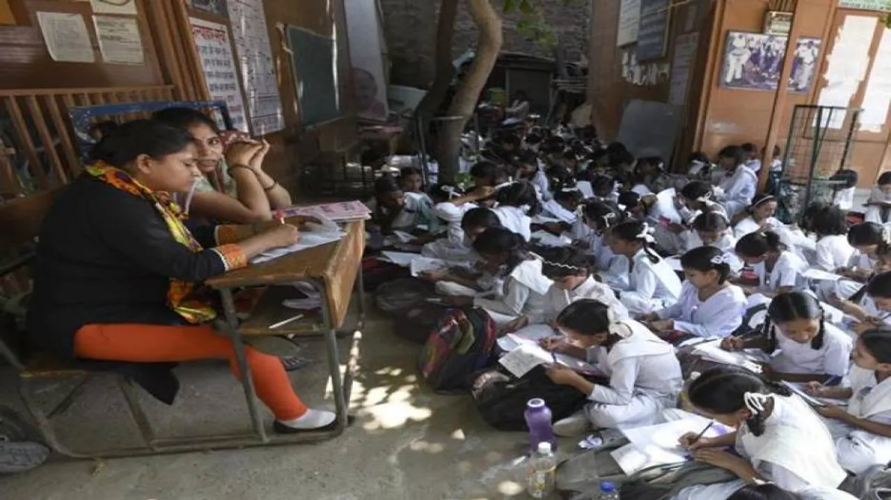 Delhi govt orders probe into renting of classrooms at MCD school