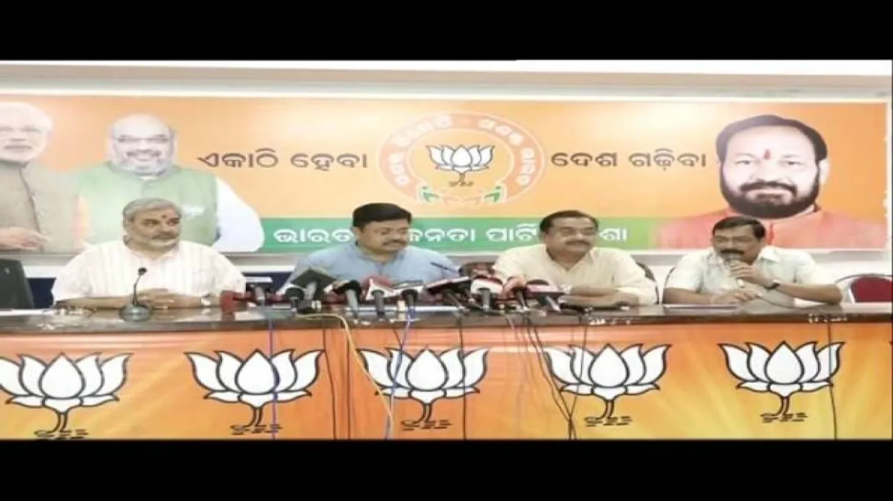 'Teacher-on-call': BJD lambasts Pradhan for 'Ola, Uber' remark