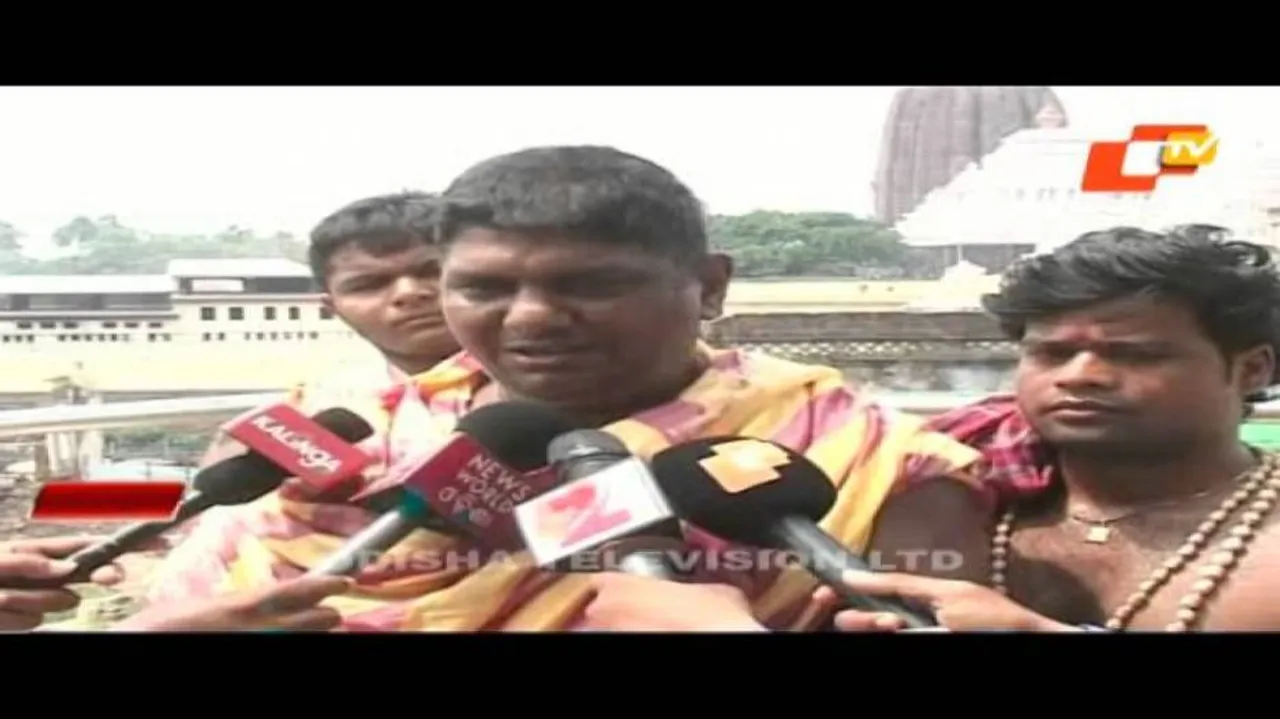 New Patitapabana flag fixed atop Sri Mandir