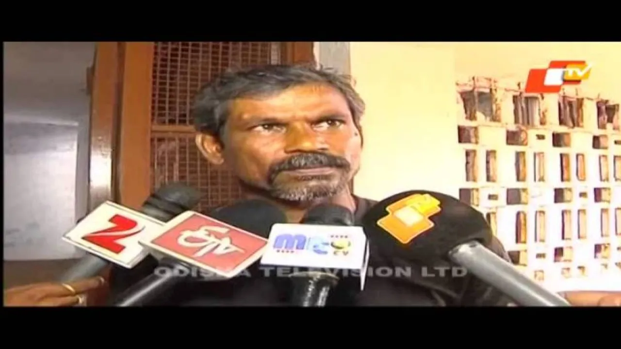 Youth held for throwing acid on minor girl