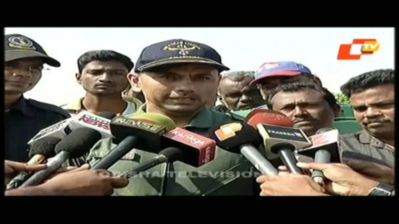 IAF rehearse ahead of air show at Kathajodi riverbed