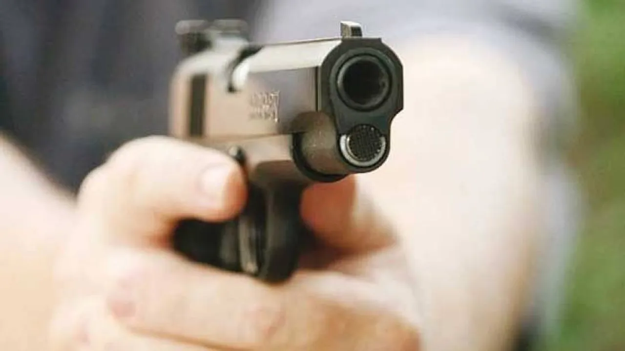 Journalist shot at by unidentified assailant in UP's Aligarh