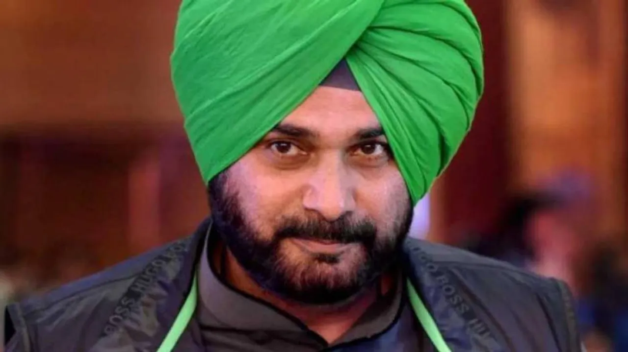 Sidhu In Pak's Kartarpur Video Apart From Bhindranwale, Amrik Khalsa