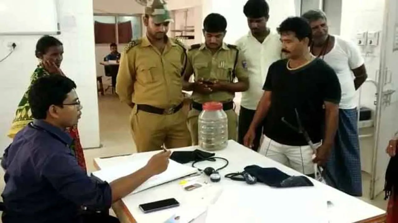 Shocking! Odisha man brings Cobra to hospital for treatment