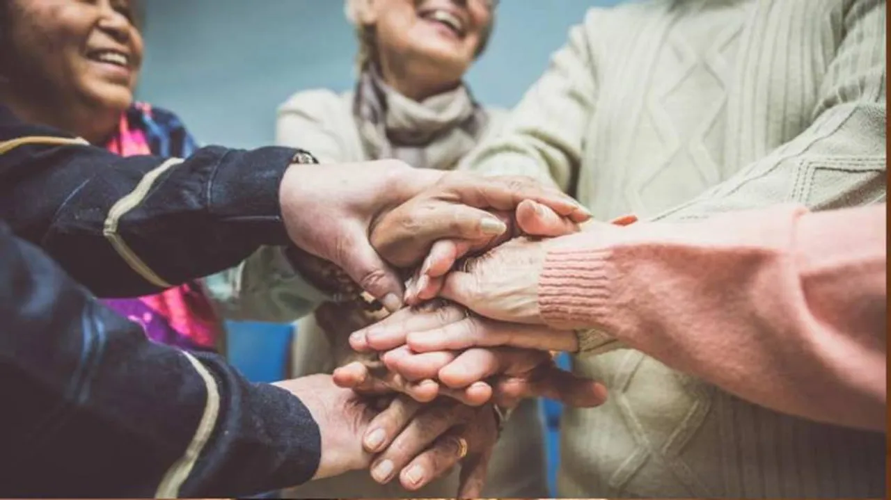 Being socially active linked to lower dementia risk