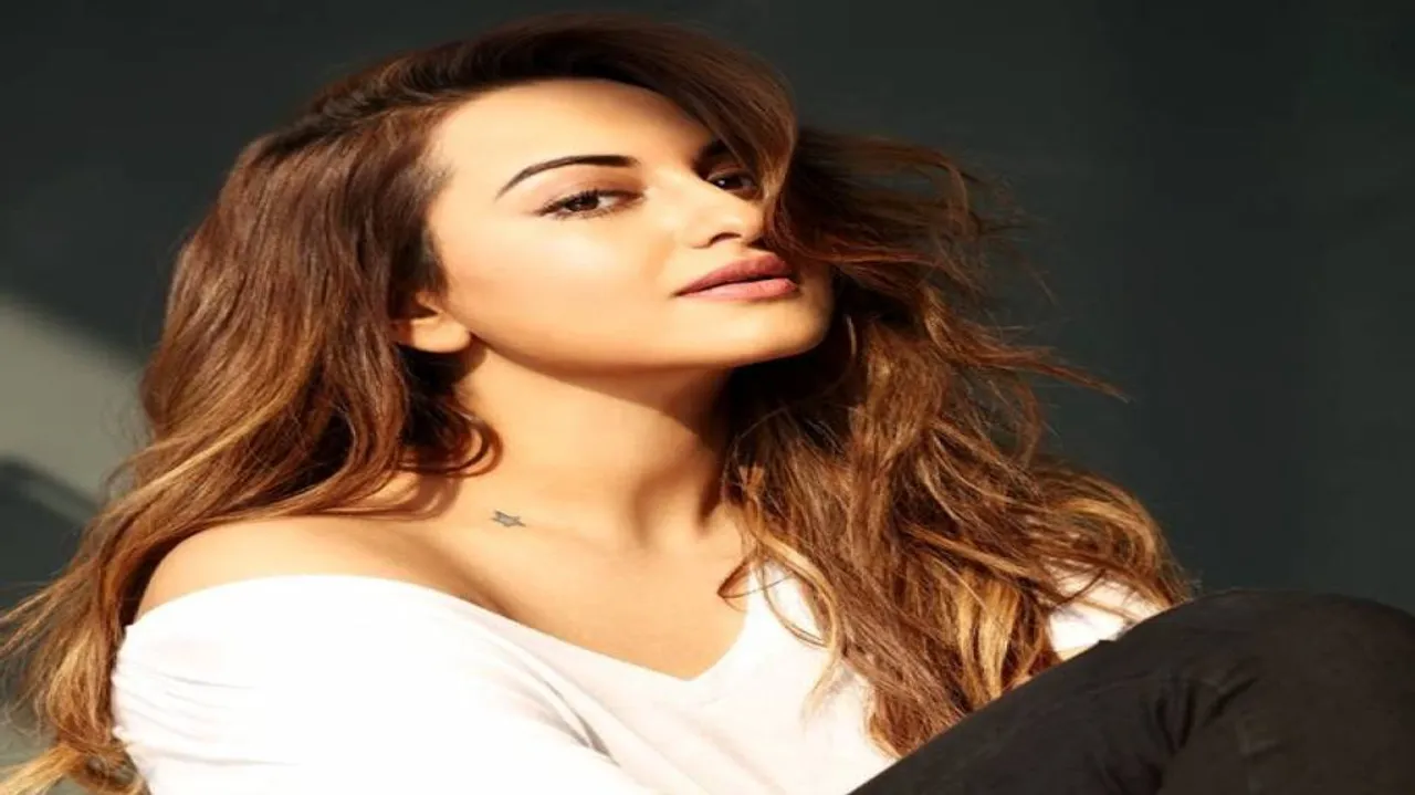 Sonakshi found driving mini truck tiring