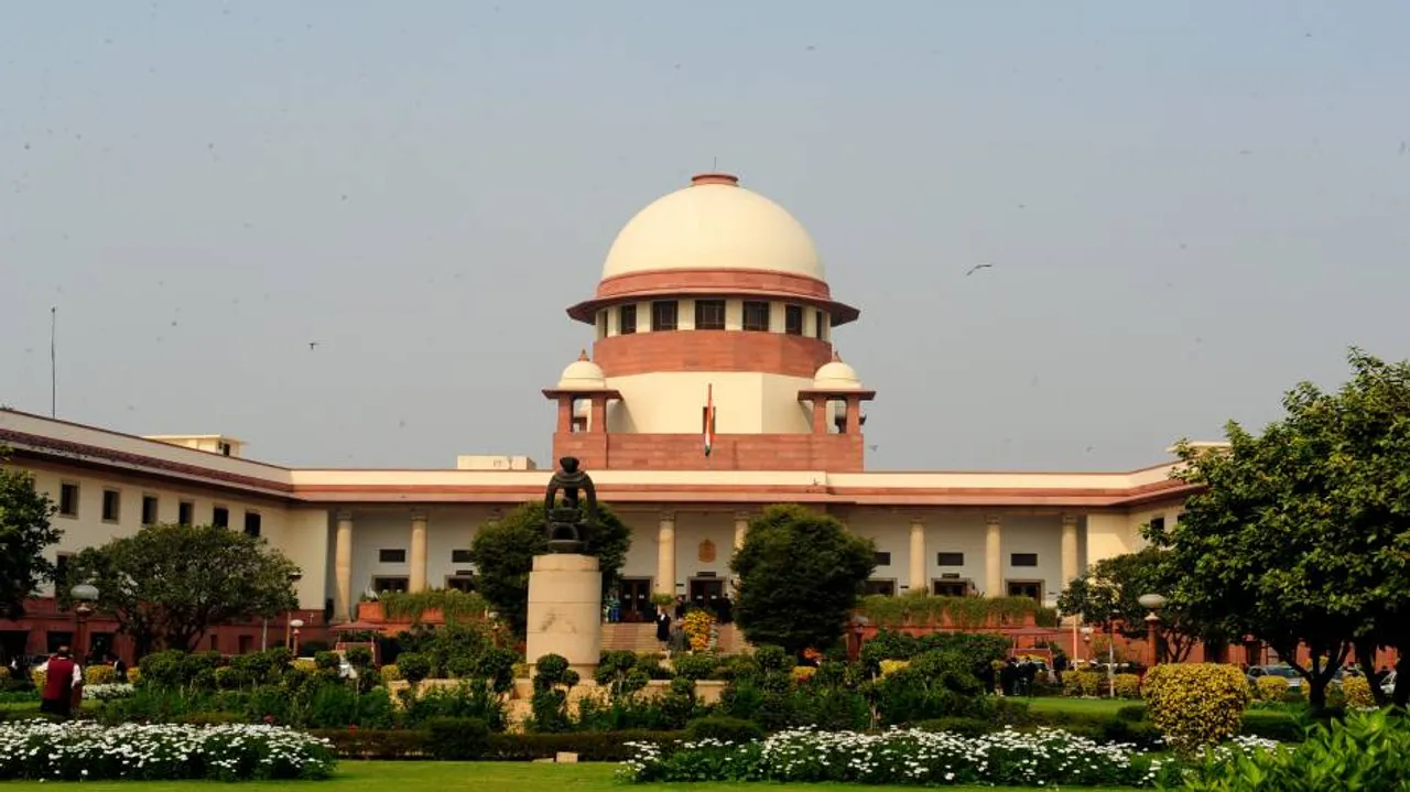 SC refuses urgent hearing to Justice Karnan seeking bail