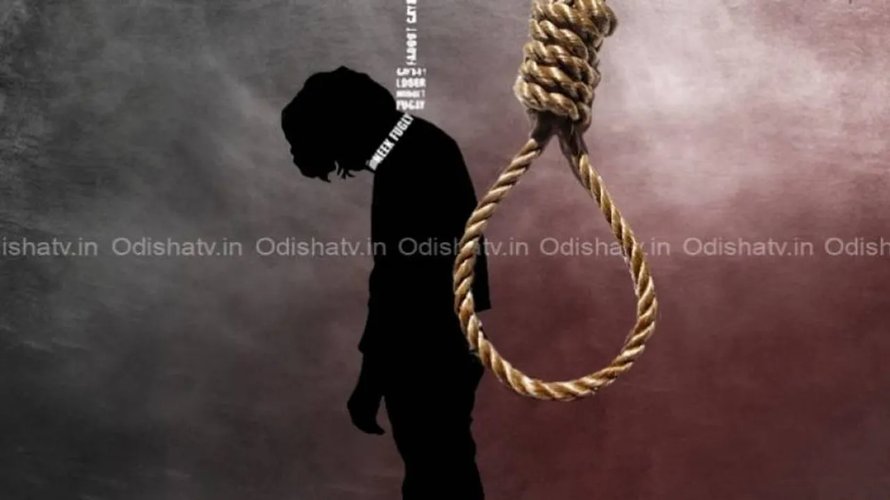 School teacher found hanging; police recover suicide note from his room