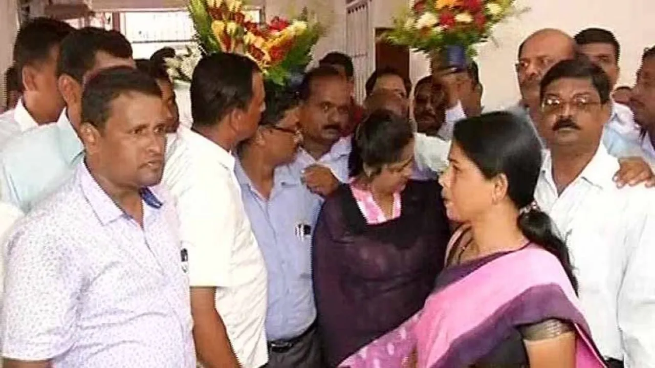 Odisha govt accepts primary school teachers’ demands