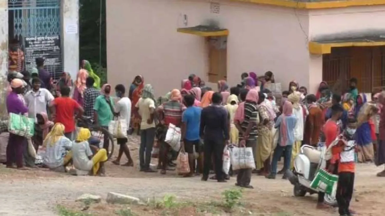 Villagers Allegedly Denied Ration Without COVID-19 Test In Odisha