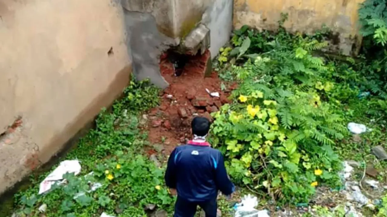 Odisha: Thieves Dig Hole In Shop, Steal Mobile Phones Worth Rs 1 Lakh