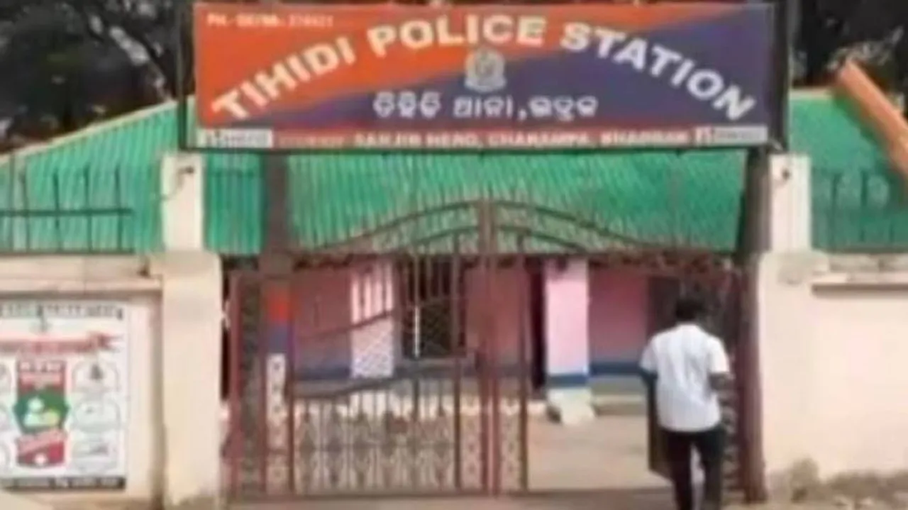 Card Game Turns Fatal! Man Bludgeoned To Death By Minor In Bhadrak