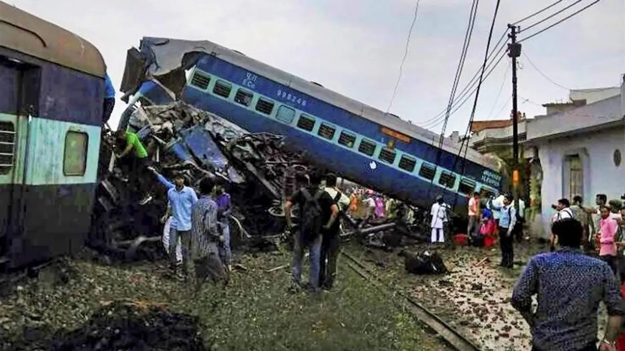 586 train accidents in last 5 years; 53 due to derailments