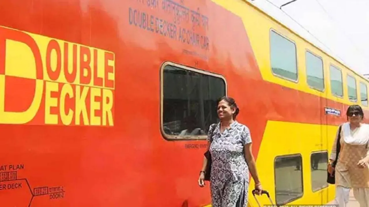 2 coaches of Lucknow-Anand Vihar Double-Decker AC Express derailed