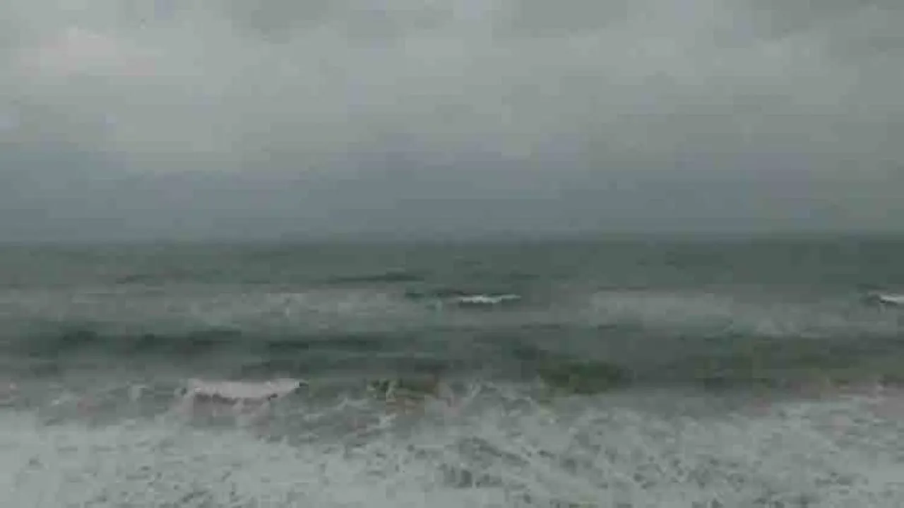 College elections cancelled in view of Cyclone Titli