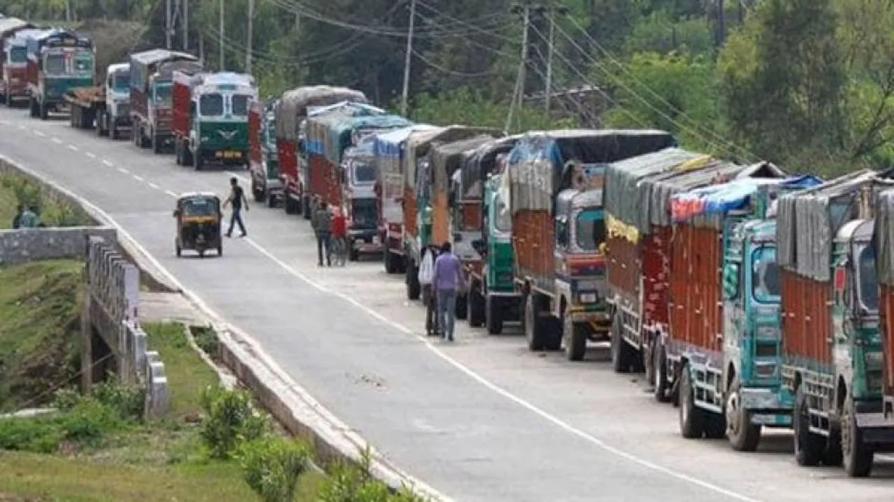 Truckers strike: Govt directs collectors to monitor price rise of essential commodities