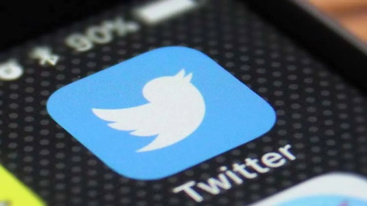 333 Pak Twitter Accounts Suspended Over Kashmir Content