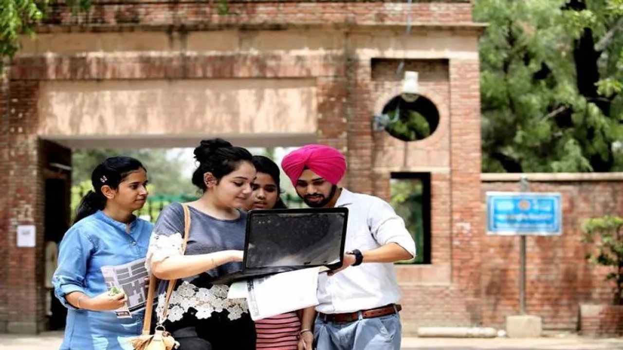 UPTET Admit Card 2017 released but download link goes down