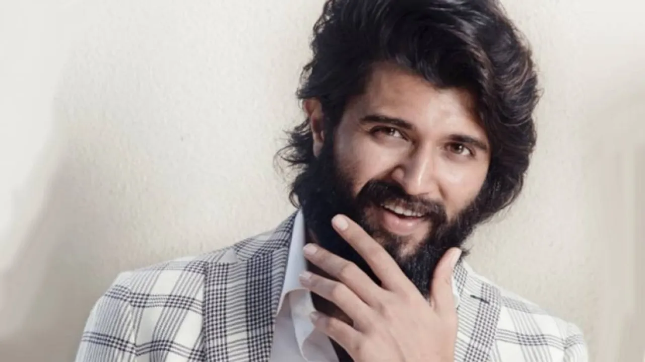 Truth Behind Vijay Deverakonda's Viral Intimate Pics Revealed
