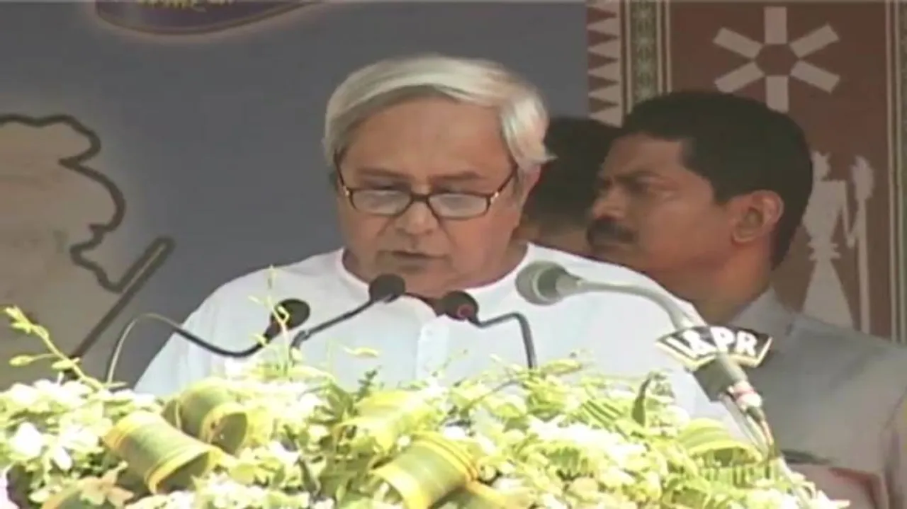 Patnaik urges Maoists to shun violence