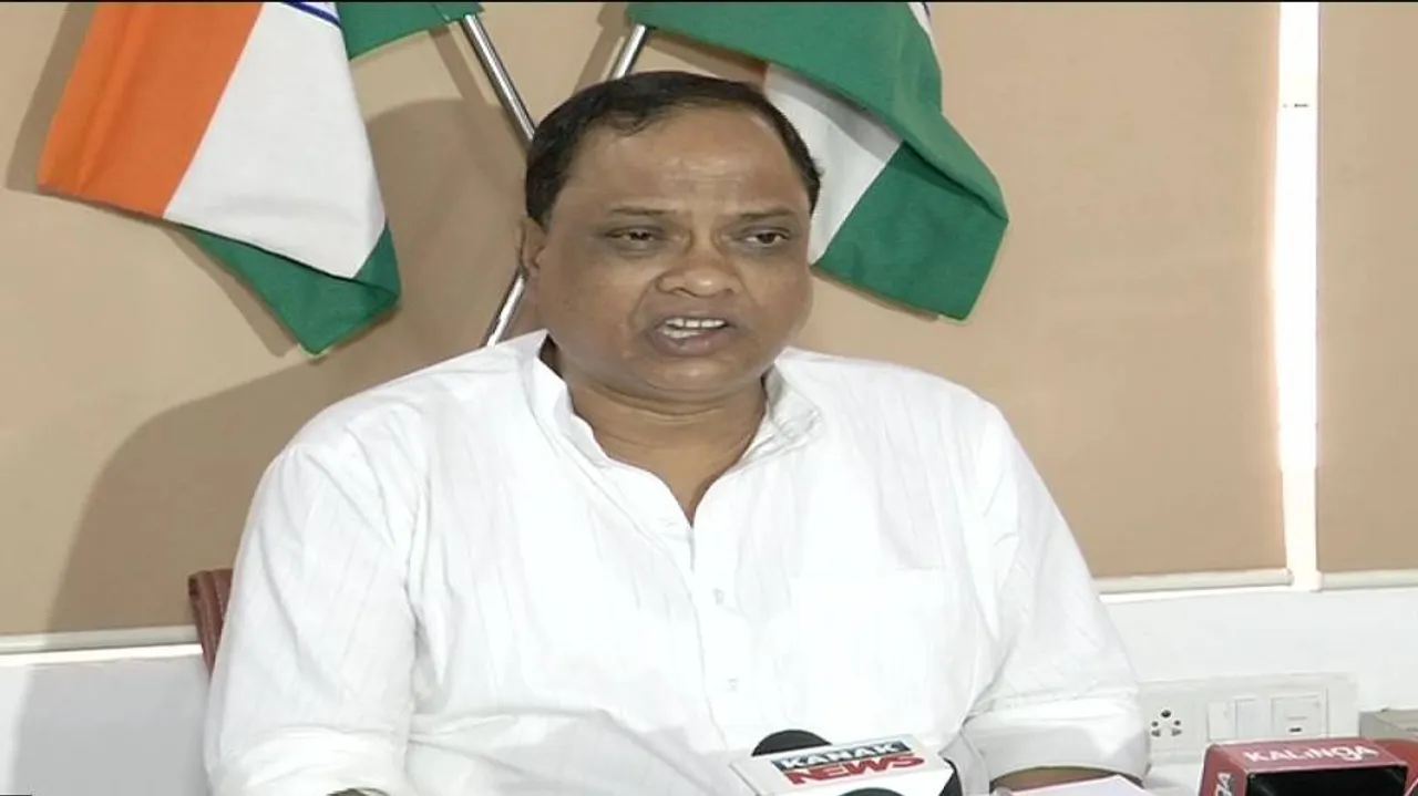 Opp seeks removal of Justice Das from chit fund probe panel