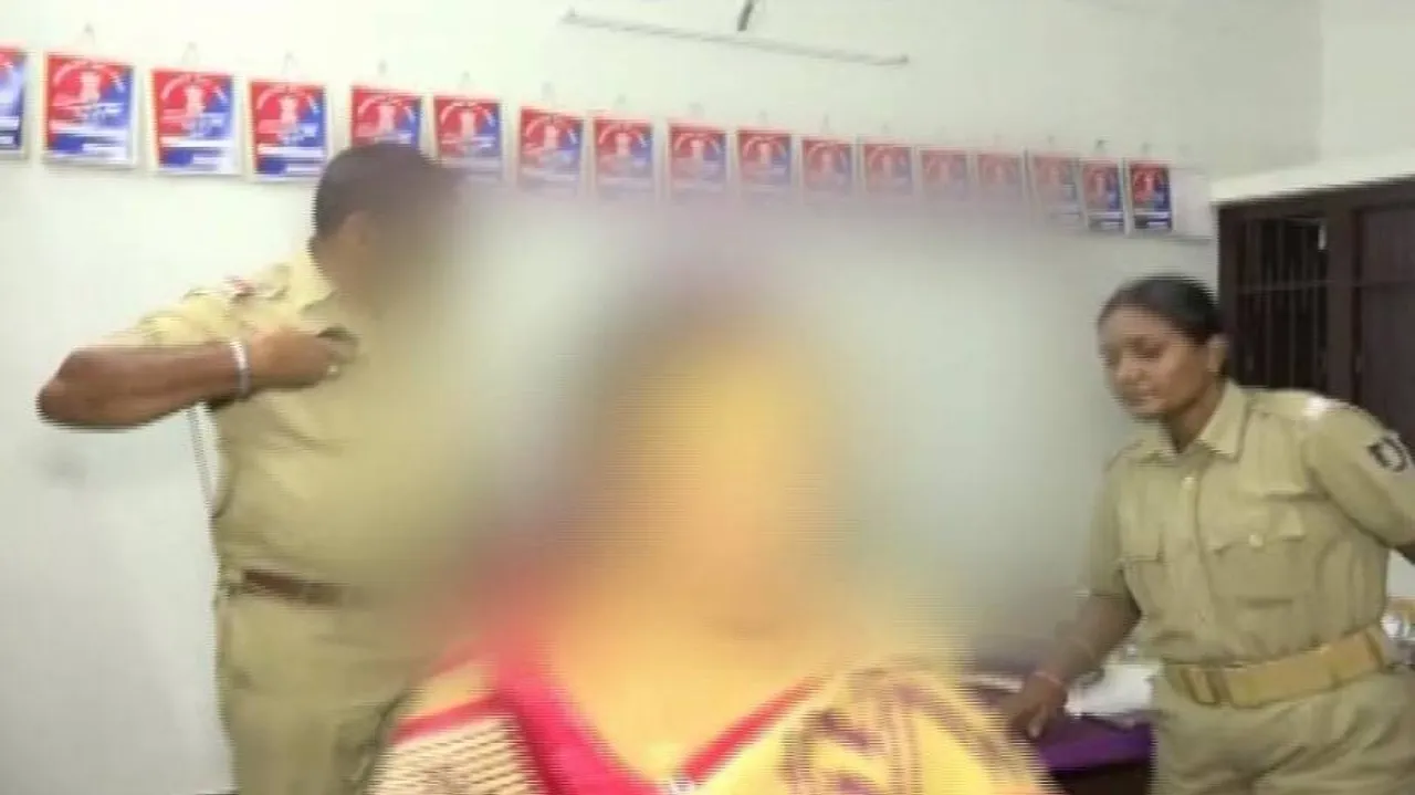 Lady passenger raped in bus; conductor, helper arrested