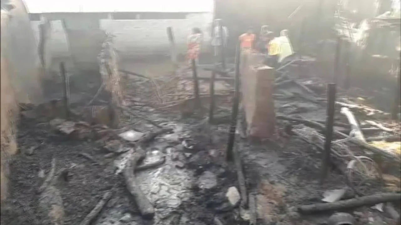 30 houses gutted as fire breaks out in Soro