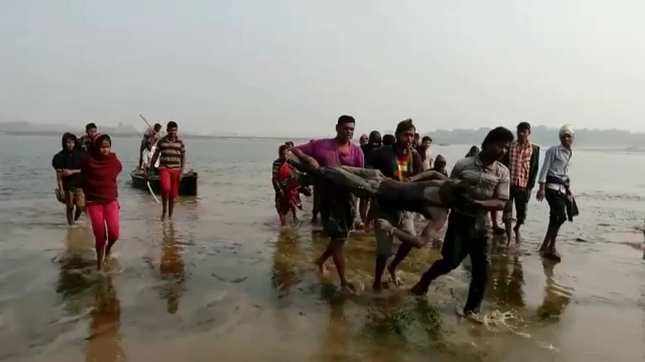 Lovebirds jump into Subarnarekha: Boy’s body recovered