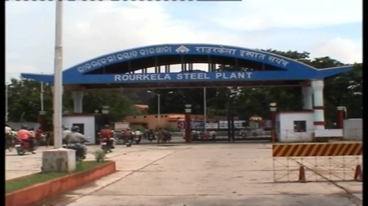 Two RSP workers injured in fire mishap