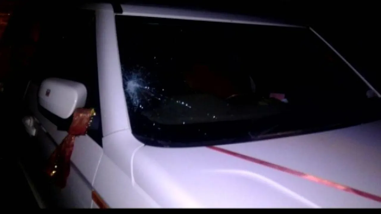 Stones pelted at BJP leader’s vehicle
