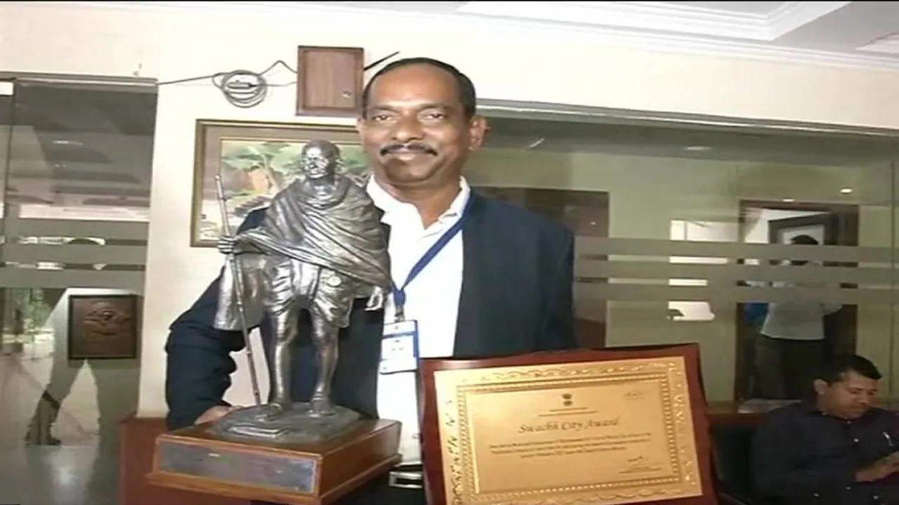 Swachh Survekshan: Indore cleanest, Bhubaneswar ranks 94th
